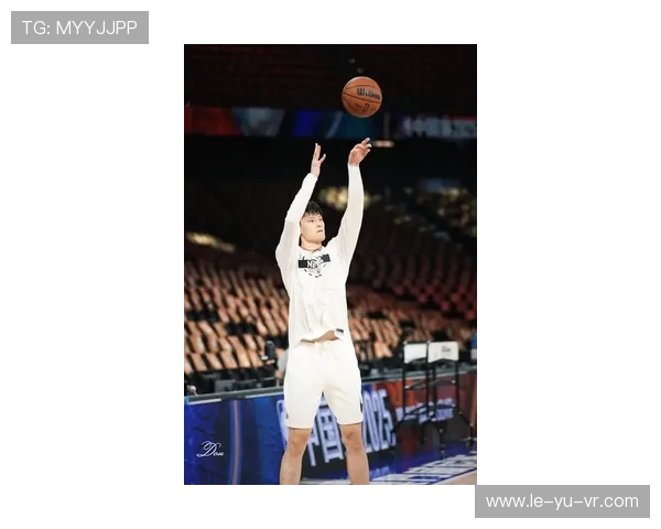 曾凡博力争NBA舞台,冲击梦想新高峰! 曾凡博力争NBA舞台,冲击梦想新高峰!