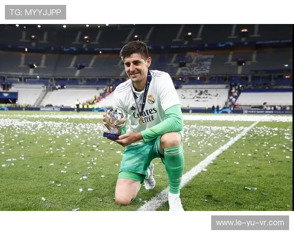 库尔图瓦强势回归,重掌首发门将之位 库尔图瓦强势回归,重掌首发门将之位